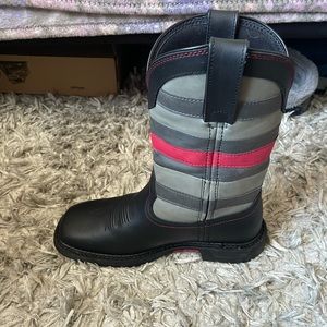 Rocky red line western boots